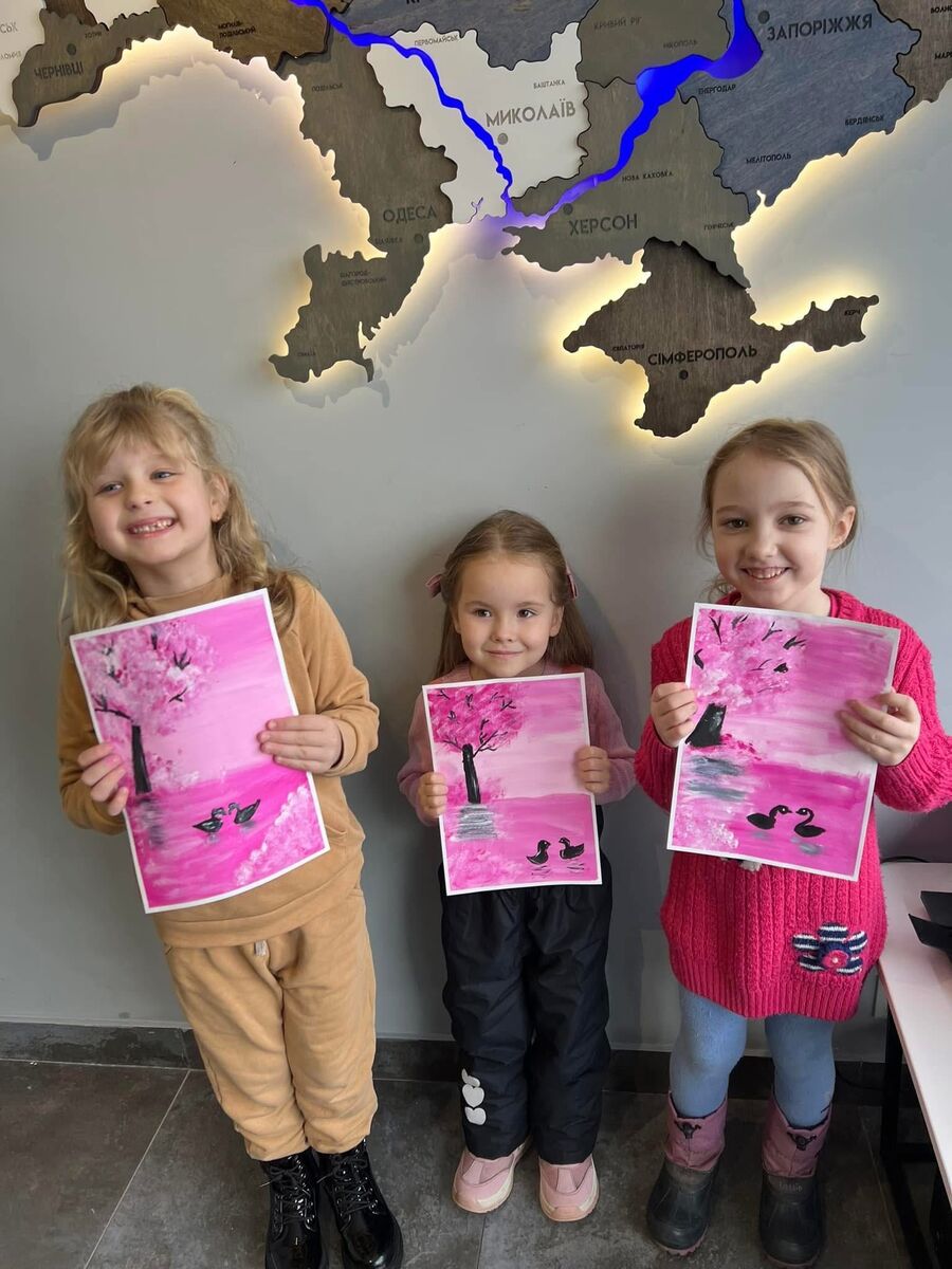 Фото з галереї