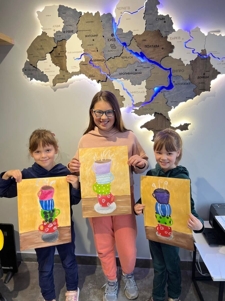 Фото з галереї