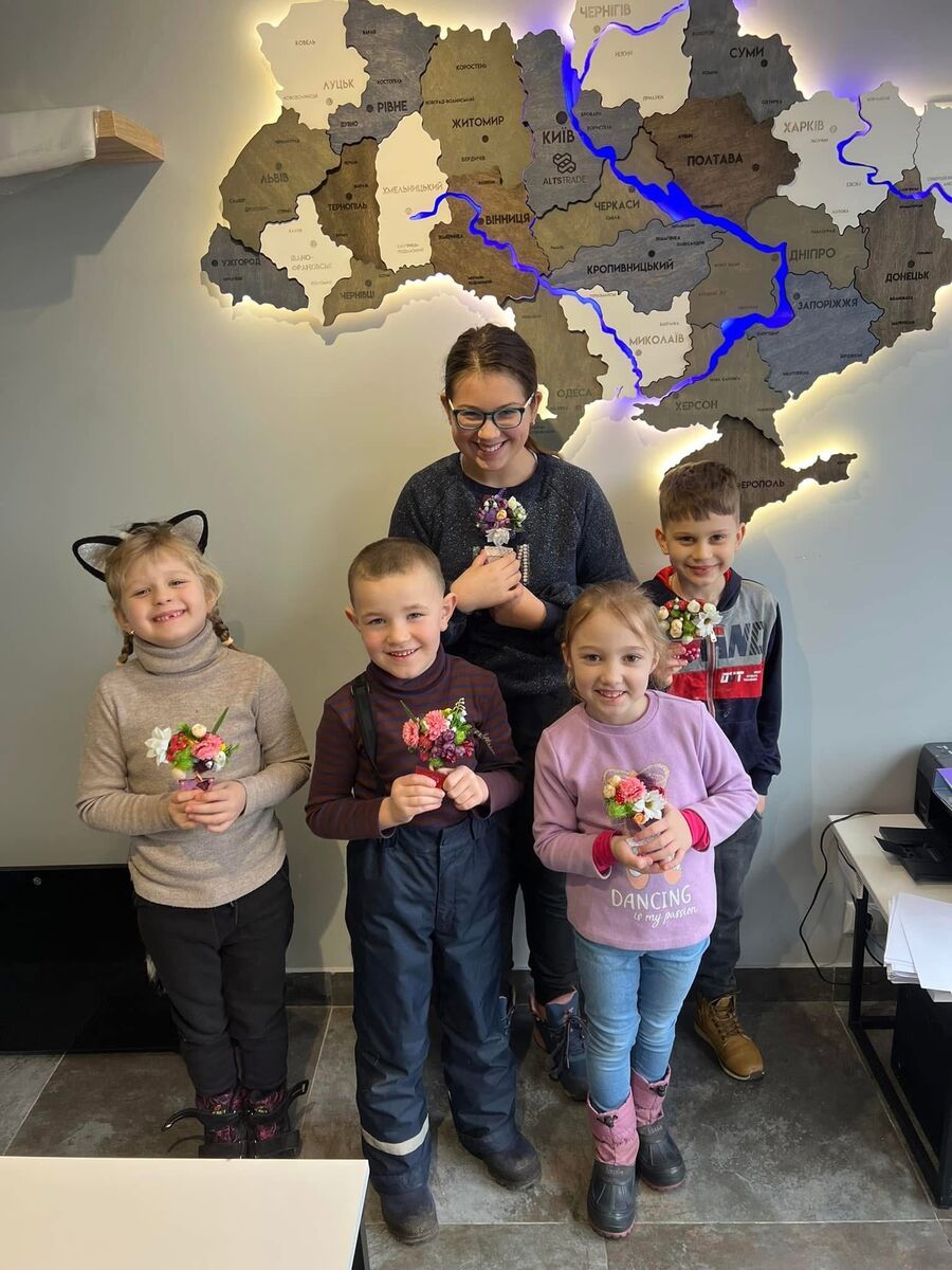 Фото з галереї