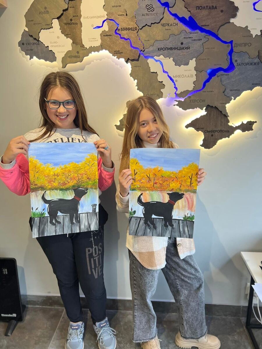 Фото з галереї