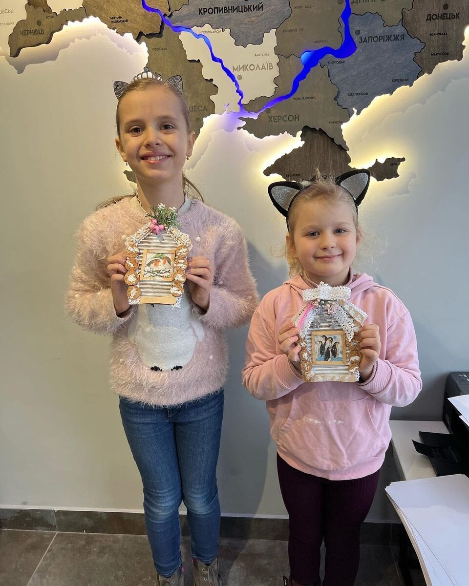 Фото з галереї