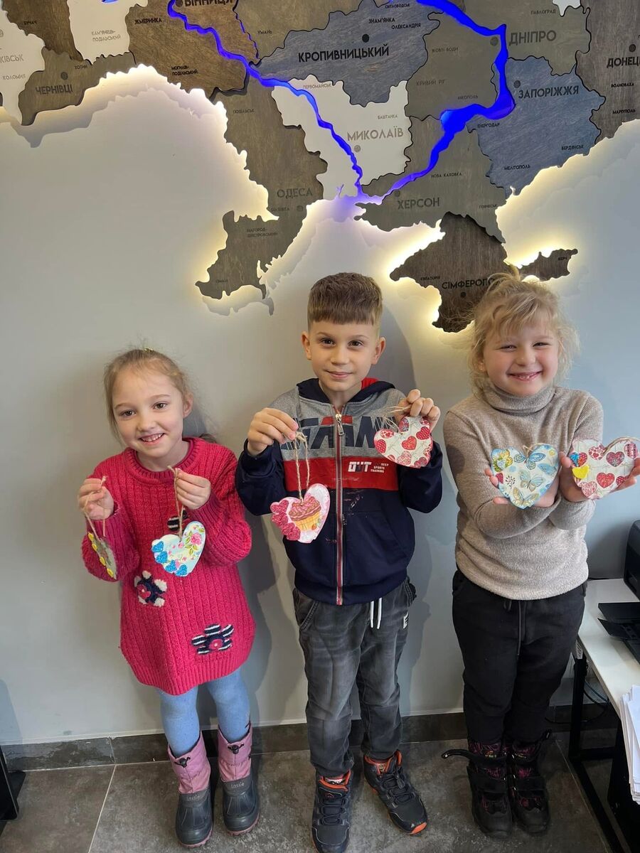 Фото з галереї