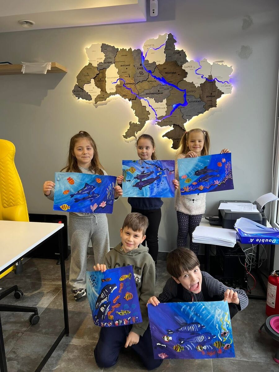 Фото з галереї