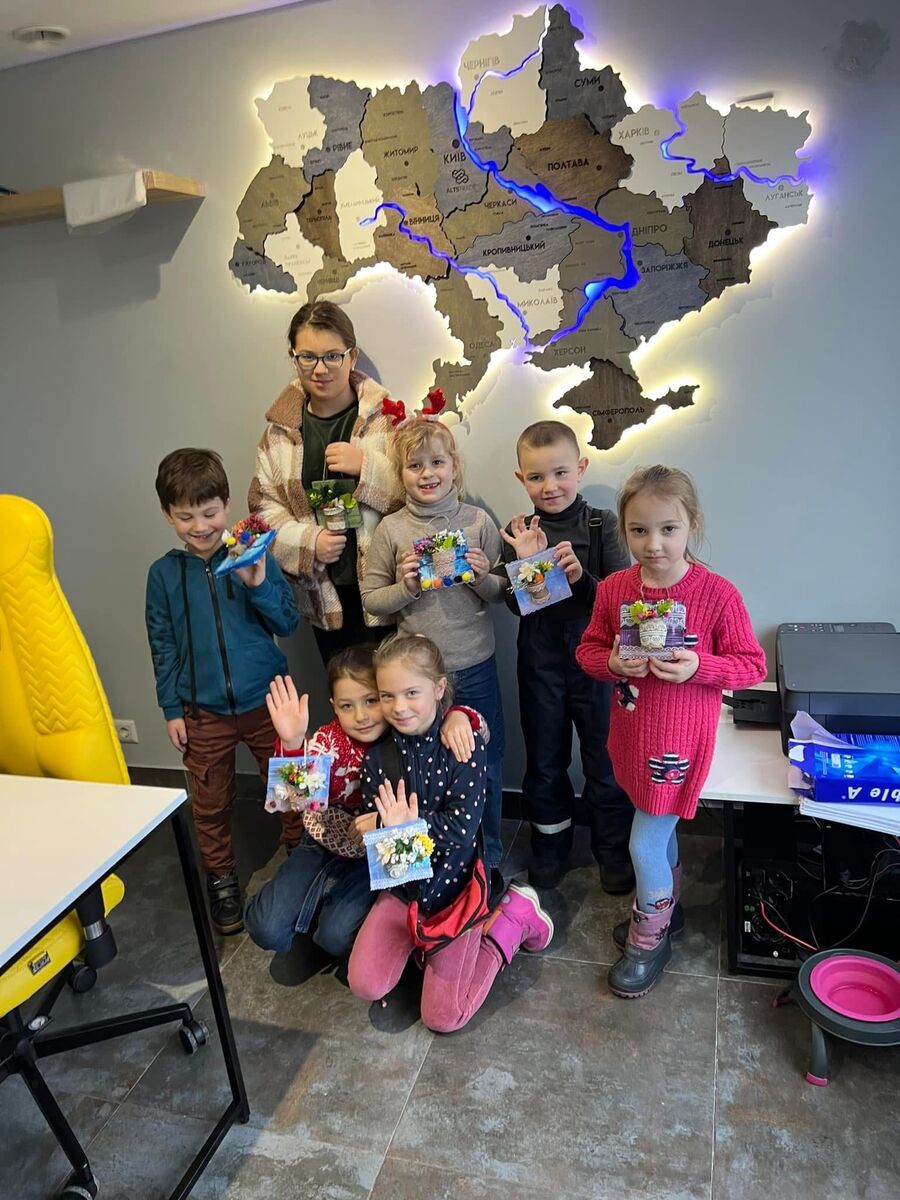 Фото з галереї