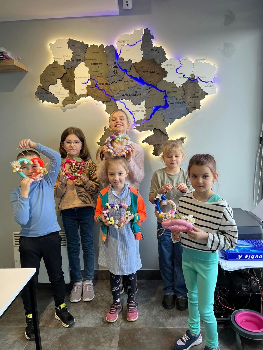 Фото з галереї