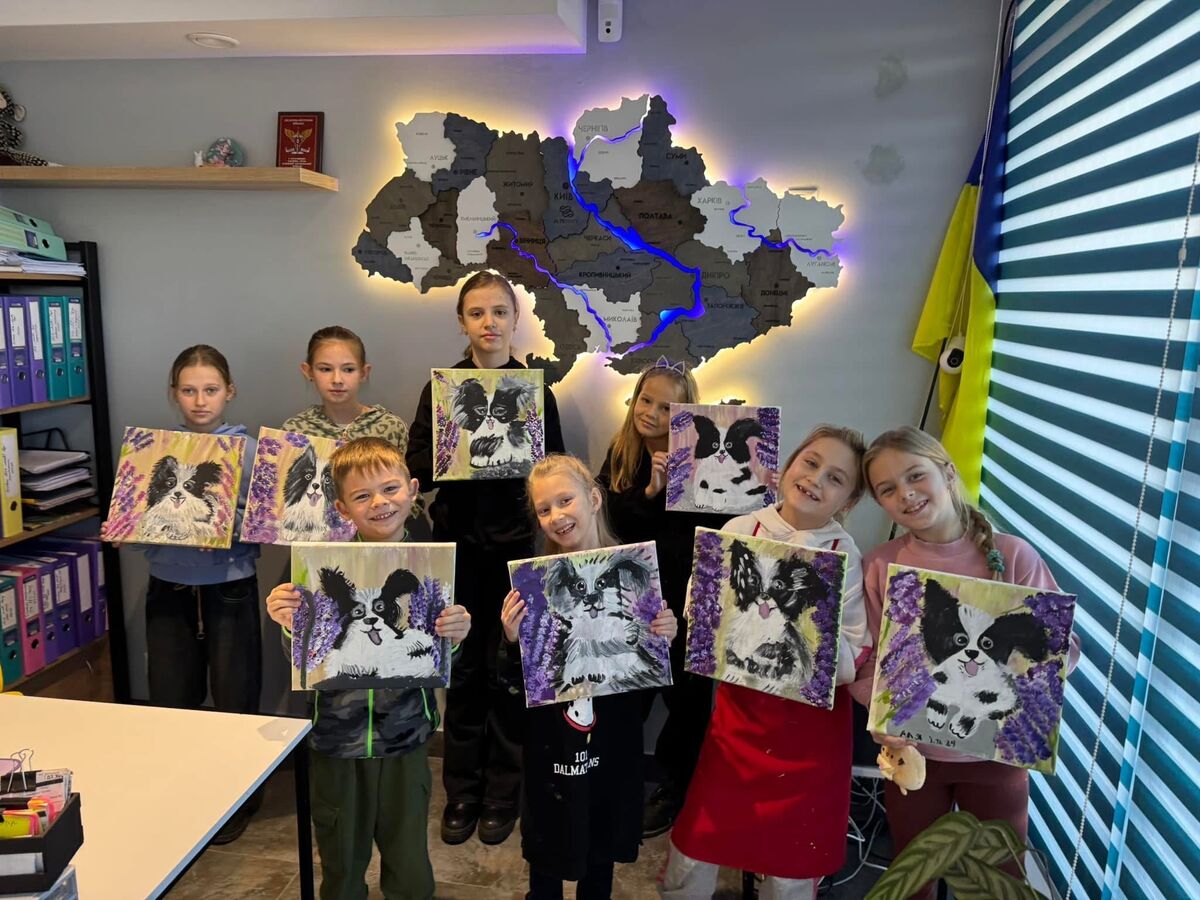 Фото з галереї