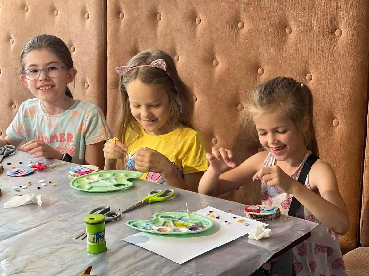 Фото з галереї