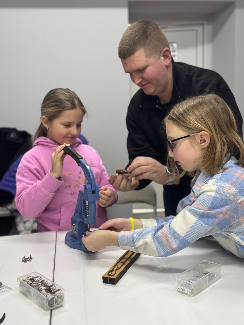 Фото з галереї
